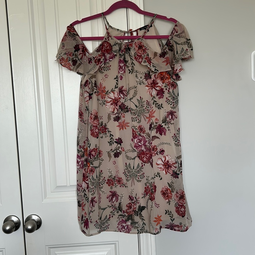 Off the shoulder Lightweight Floral Dress with lining